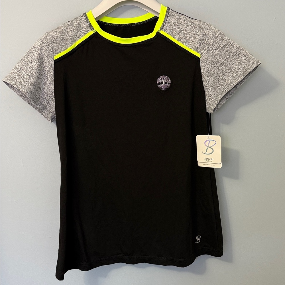SOFIBELLA  WOMEN'S GOLF TENNIS TOP SIZES L OR XL CLUB LOGO BLACK NEW NWT